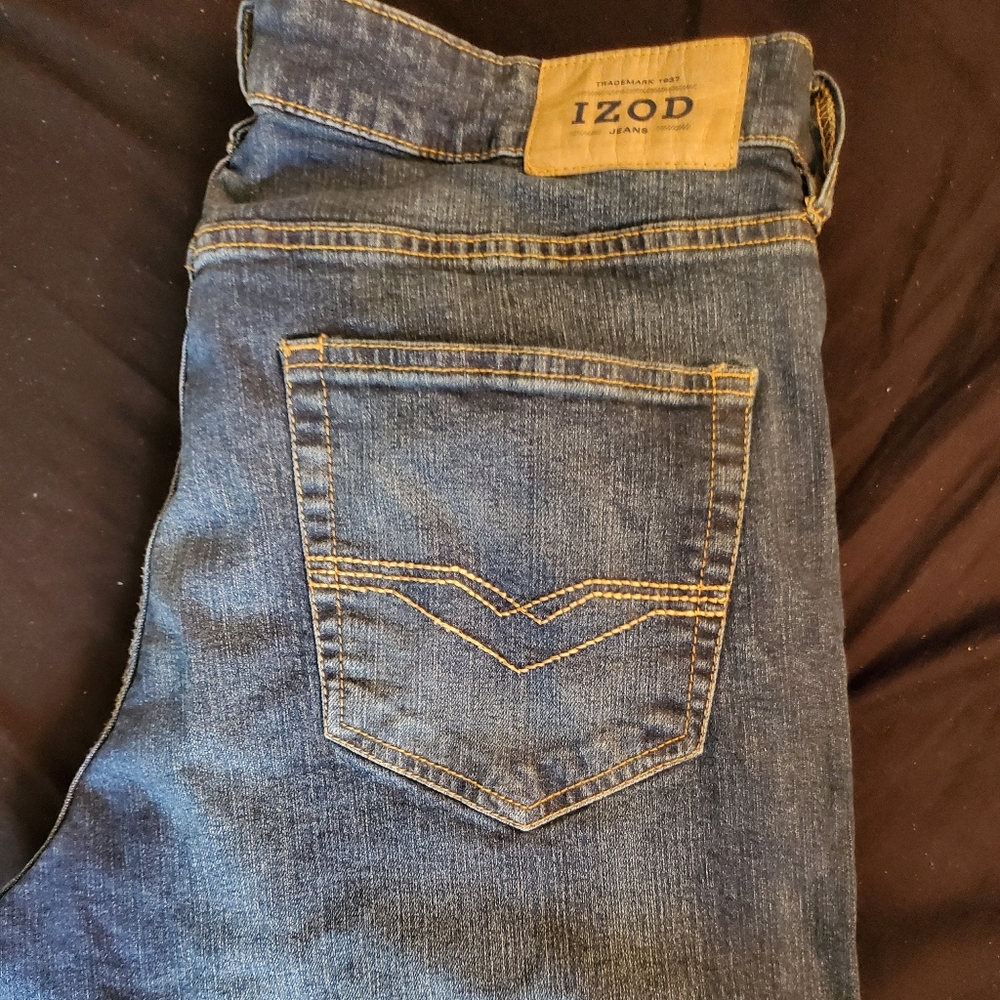 Izod jeans